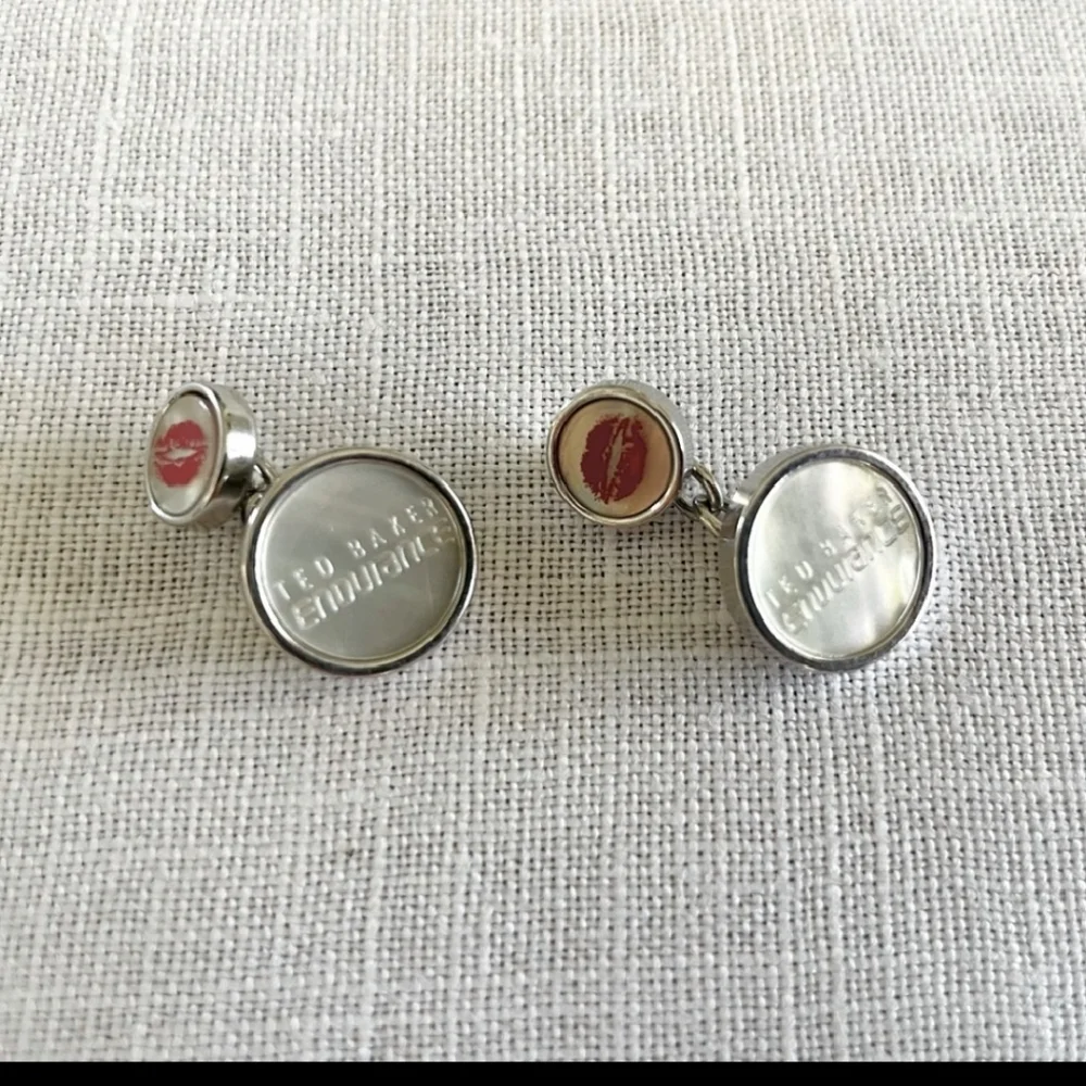 Ted Baker Endurance Men's Silver Red Lip Mother of Pearl Cufflinks